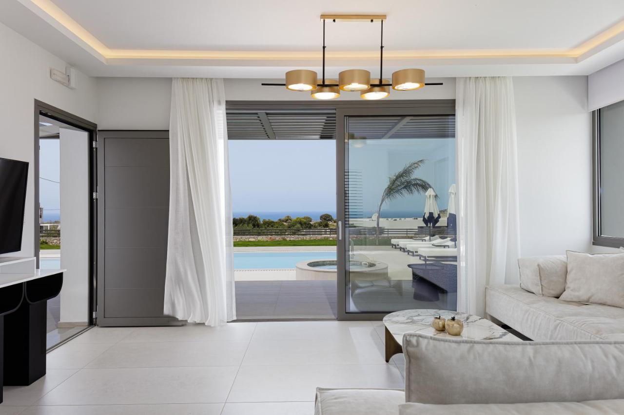 Alma Villa, 2000M2 Luxury Living, By Thinkvilla Angeliana  Екстер'єр фото
