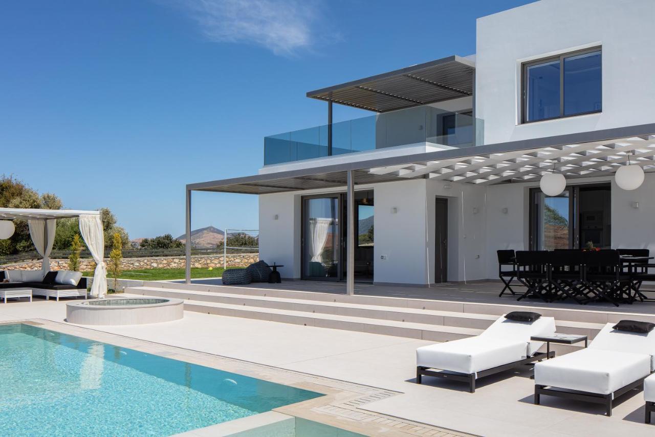 Alma Villa, 2000M2 Luxury Living, By Thinkvilla Angeliana  Екстер'єр фото